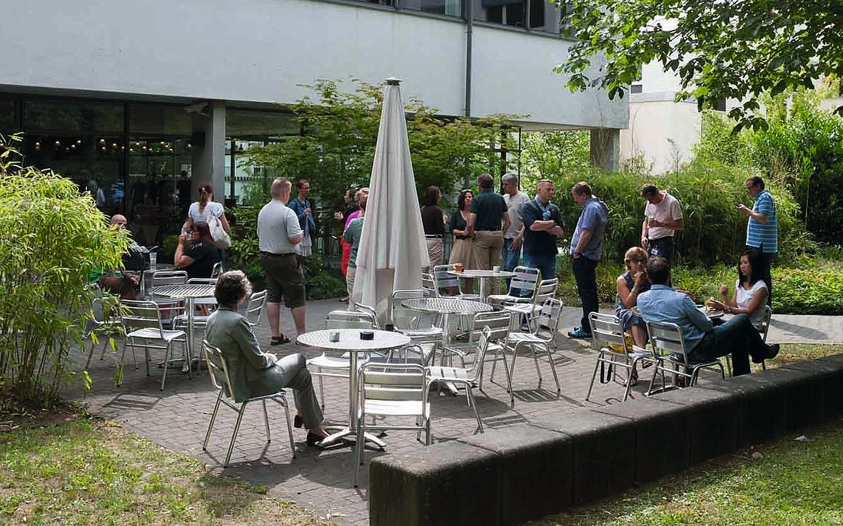 pausenbereich_waldterrasse.jpg